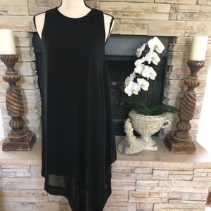 Asymetrical sheath sleeveless dress